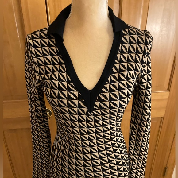 Knit Mix MIDI Dress - Picture 4 of 16